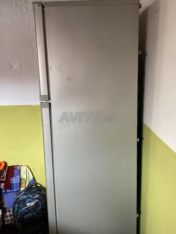 Réfrigérateur à vendre, à glace, encore propre et neuf à un prix incroyable - 2