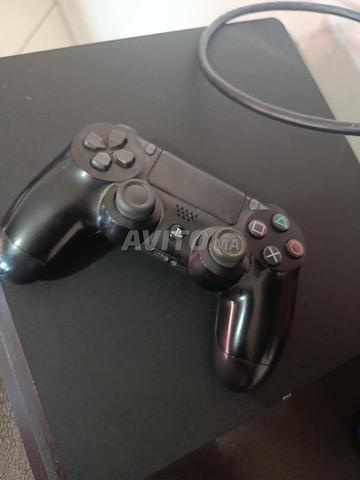 PS 4 slim neuf - 2