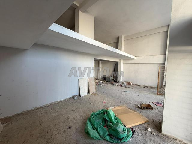Local commercial à louer - 140 m² - 2 mois offerts - 2