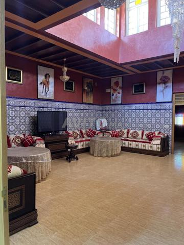 منزل للإيجار مع مسبح - 2