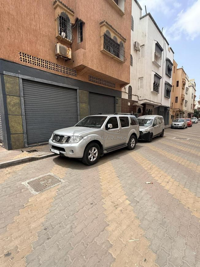 NISSAN PATHFINDER AUTOMATIQUE 1ere main 4X4