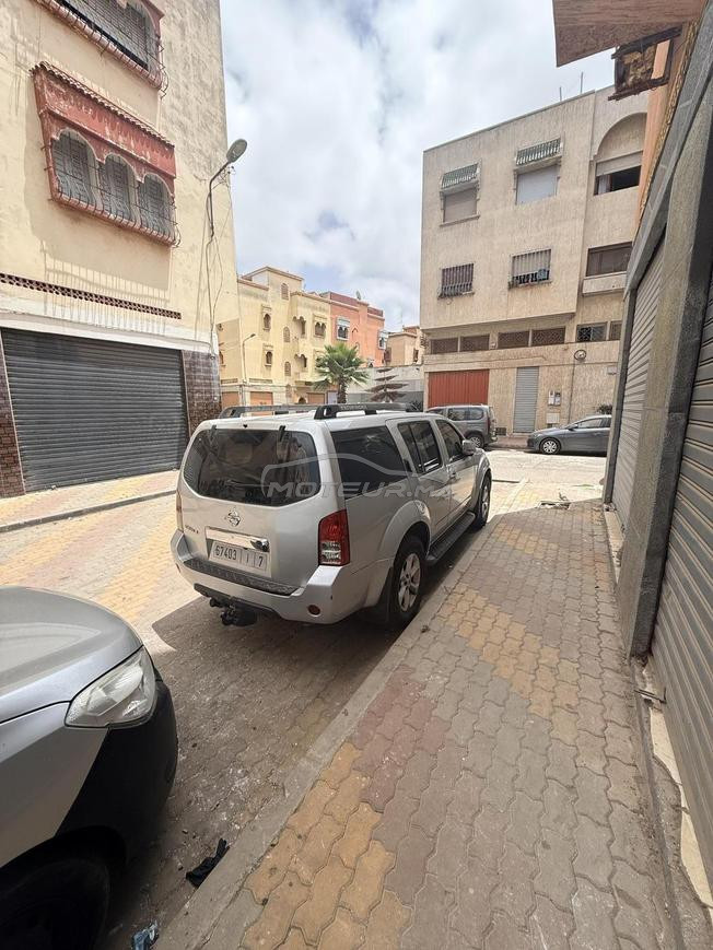 NISSAN PATHFINDER AUTOMATIQUE 1ere main 4X4