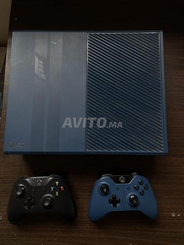 XBOX ONE 1TO FORZA 6 ÉDITION LIMITÉE ET 2 MANETTES - 2