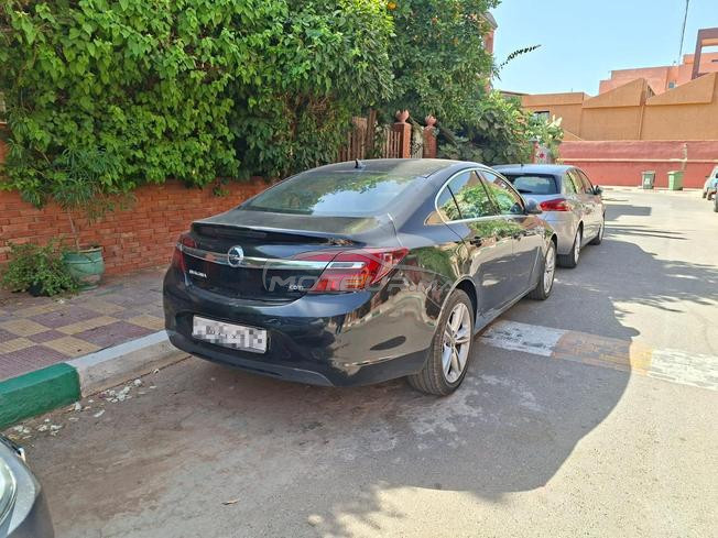 Opel Insignia Diesel Automatique 2017 à Marrakech