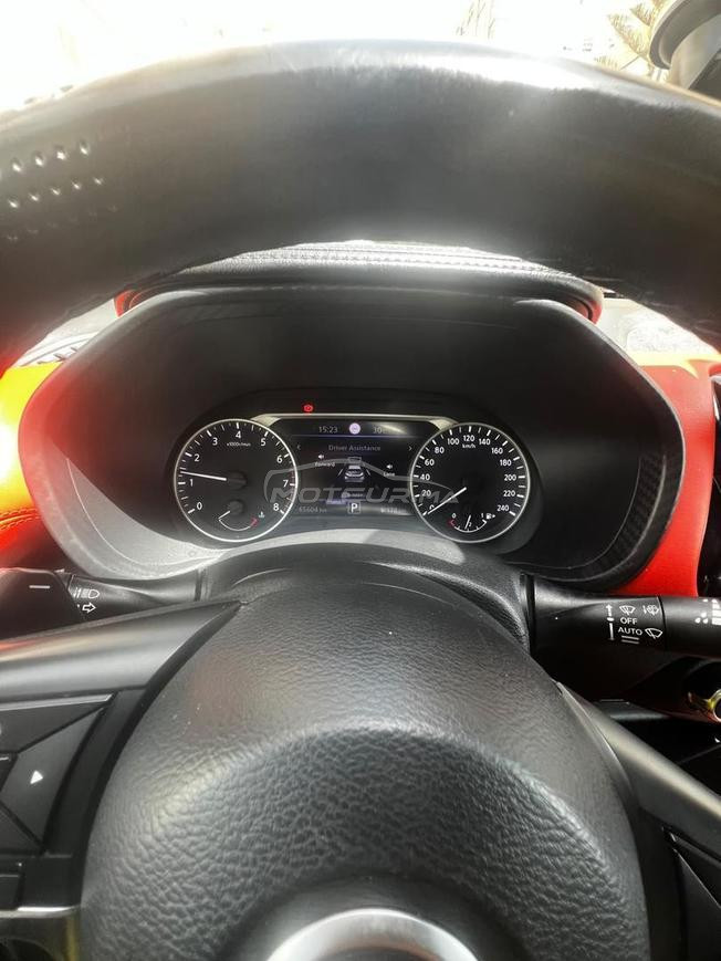 très belle voiture 