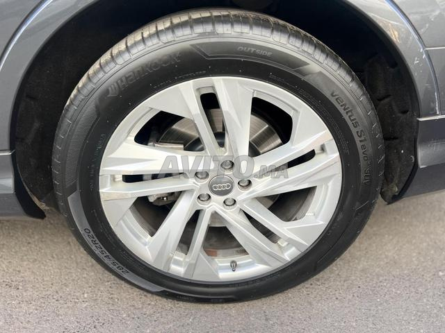 Audi Q7 S line