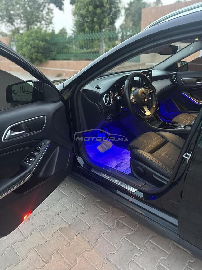 1er main Mercedes Gla 200d Automatique 