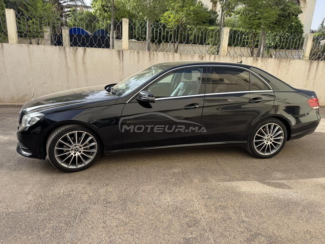 Mercedes-Benz Classe E 220d en excellent état.