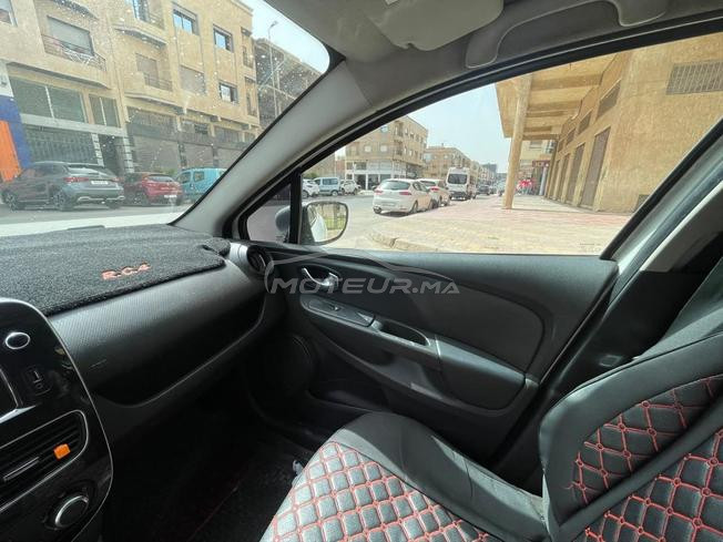 clio 4 model 2015 