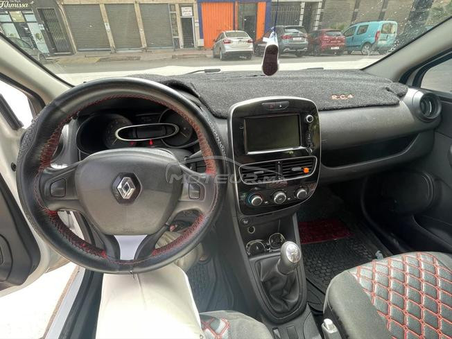 clio 4 model 2015 