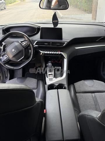Peugeot 5008 Diesel Automatique 2020 à Casablanca