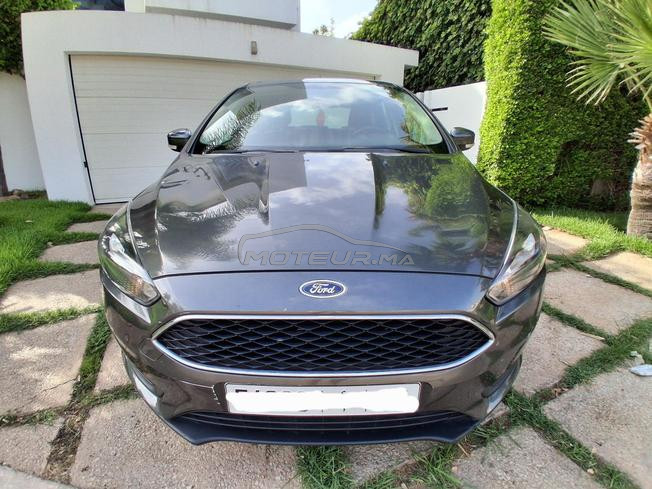 ford focus 1er main