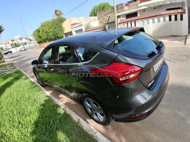ford focus 1er main