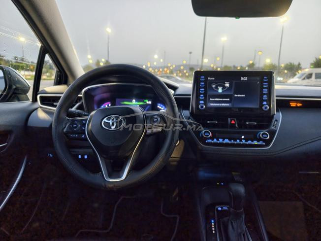 TOYOTA COROLLA PRESTIGE HYBRID 