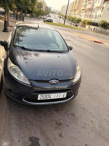 Ford Fiesta Essence Manuelle 2011 à Rabat