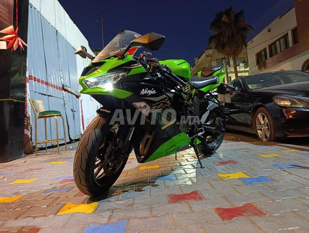 Kawasaki ZX6R - 2