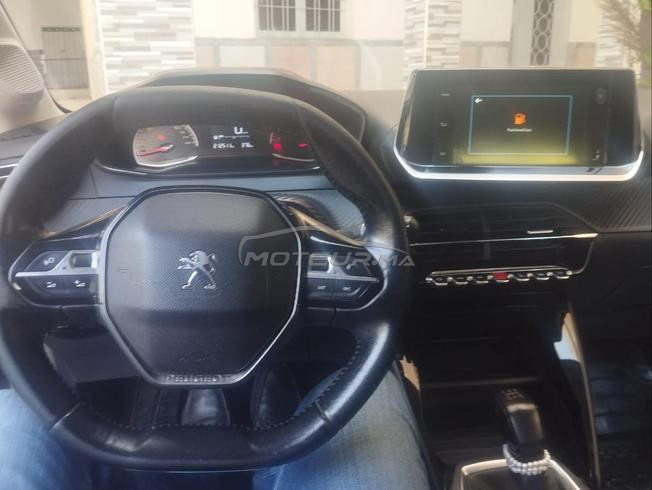 سيارة بيجو Peugeot 208 للبيع