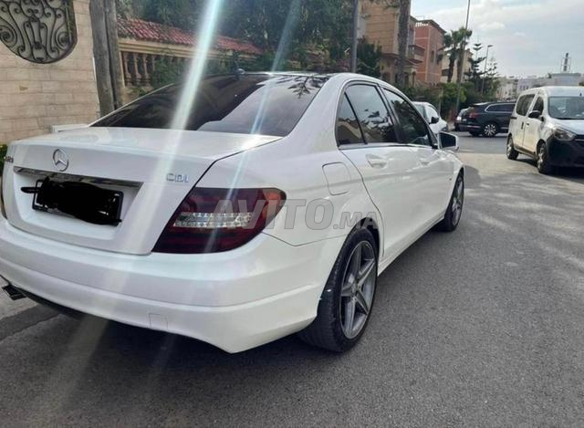 Mercedes-Benz 220 Diesel Automatique 2012
