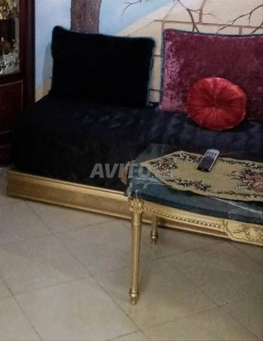 غرفة معيشة بدون طاولة - 2