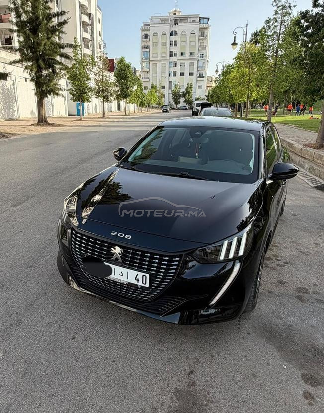 peugeot 208 automatique