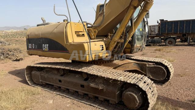 Caterpillar 325c - 2