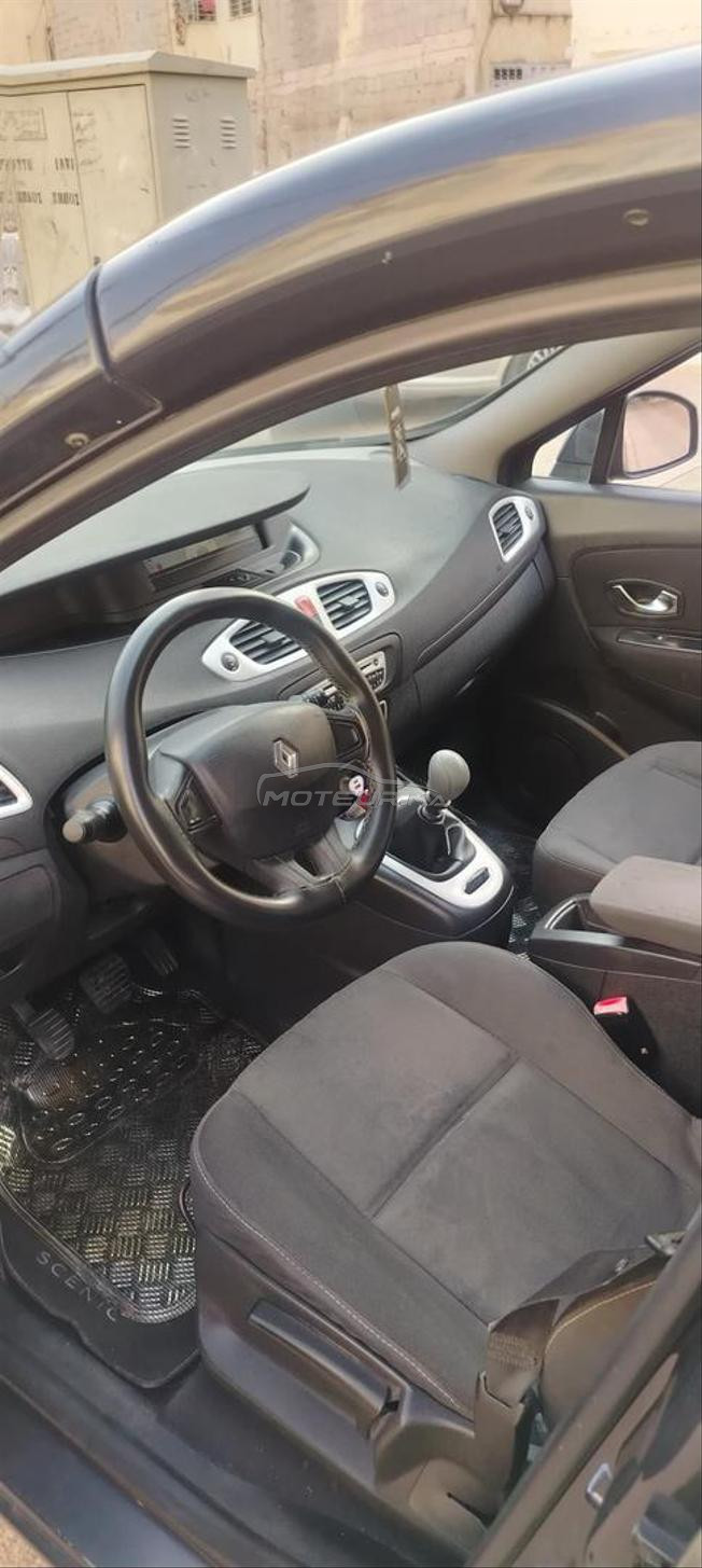 Renault Scénic très bonne état 