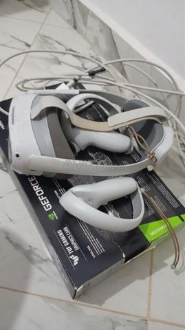 سماعة رأس Pico 4 Pro VR بسعة 128 جيجابايت - 2