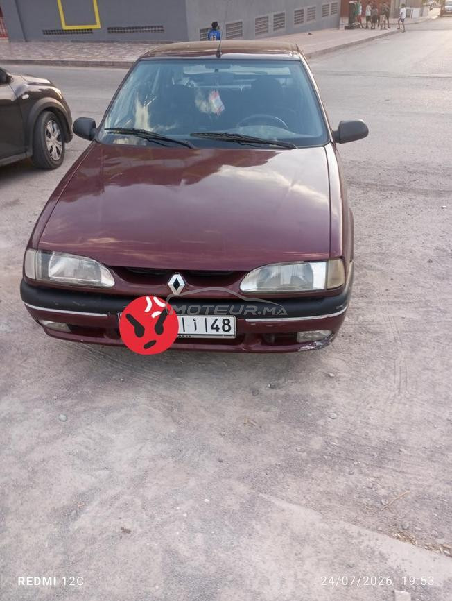 رينو آر 19 بنزين يدوي 1995 في وجدة