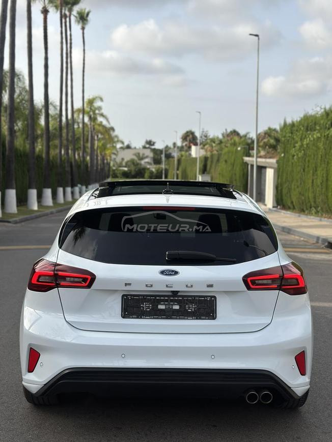 FORD FOCUS ST LINE