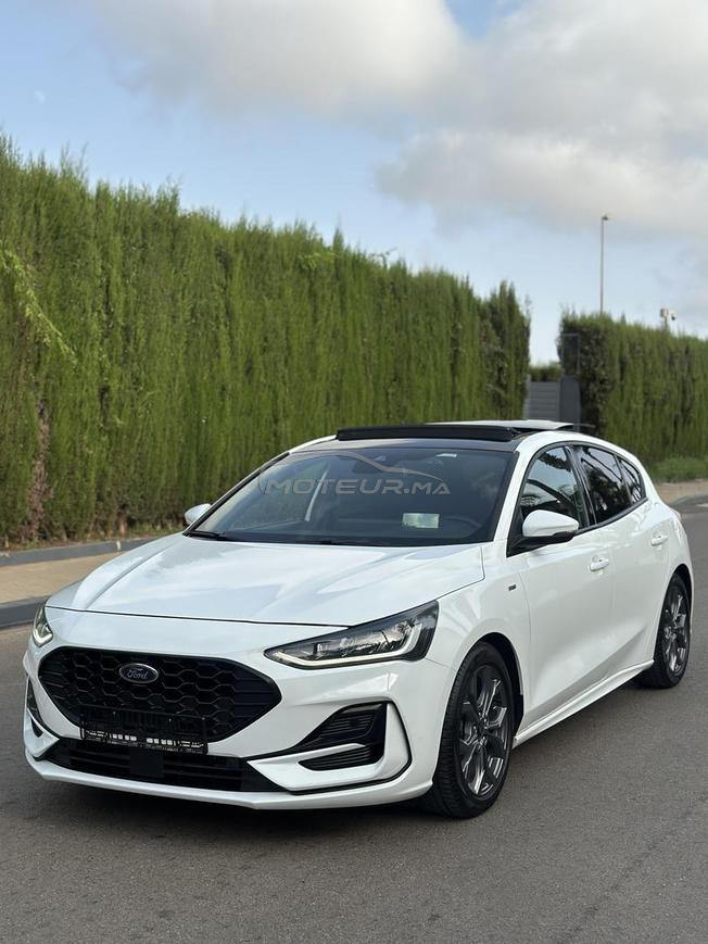 FORD FOCUS ST LINE