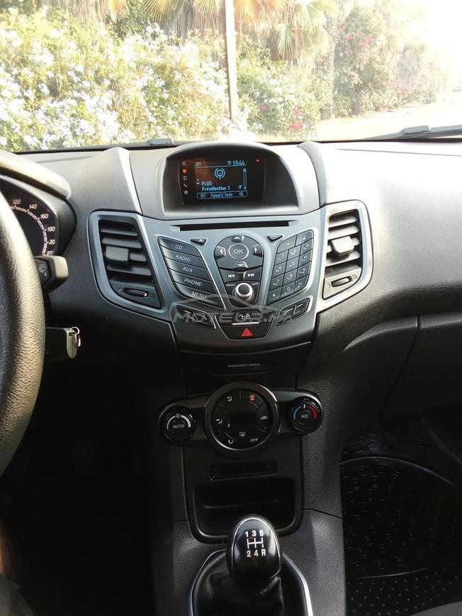 ford fiesta trend plus 1 ere man 