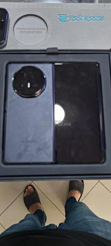 Honor Magic V5