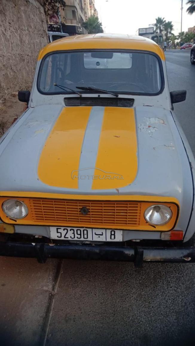 Renault R4 Essence Manuelle 1987 à Casablanca