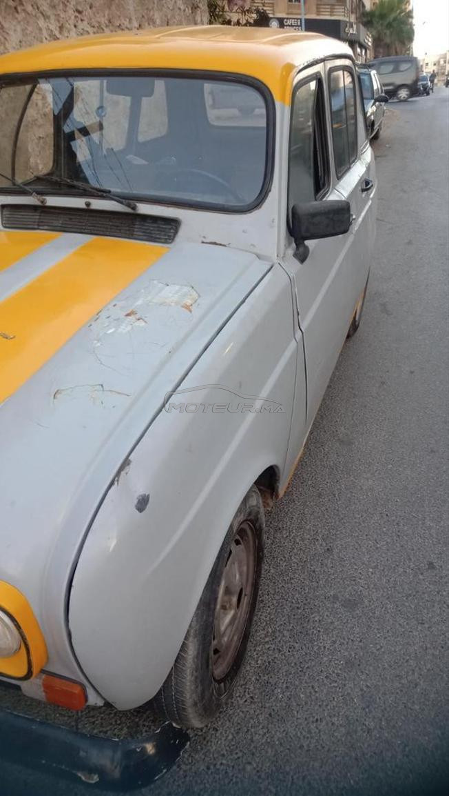 Renault R4 Essence Manuelle 1987 à Casablanca
