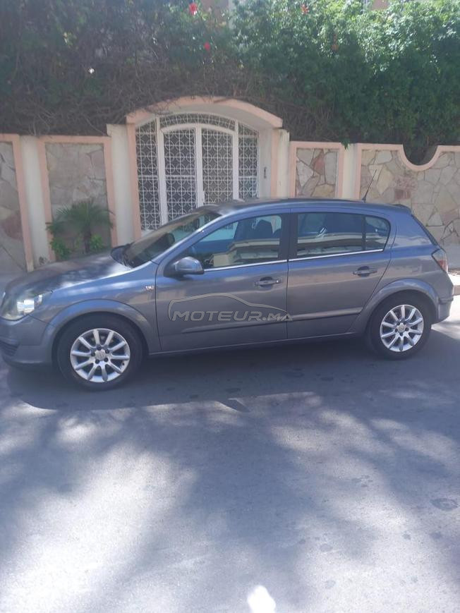 Opel Astra Diesel Manuelle 2005 à Tanger