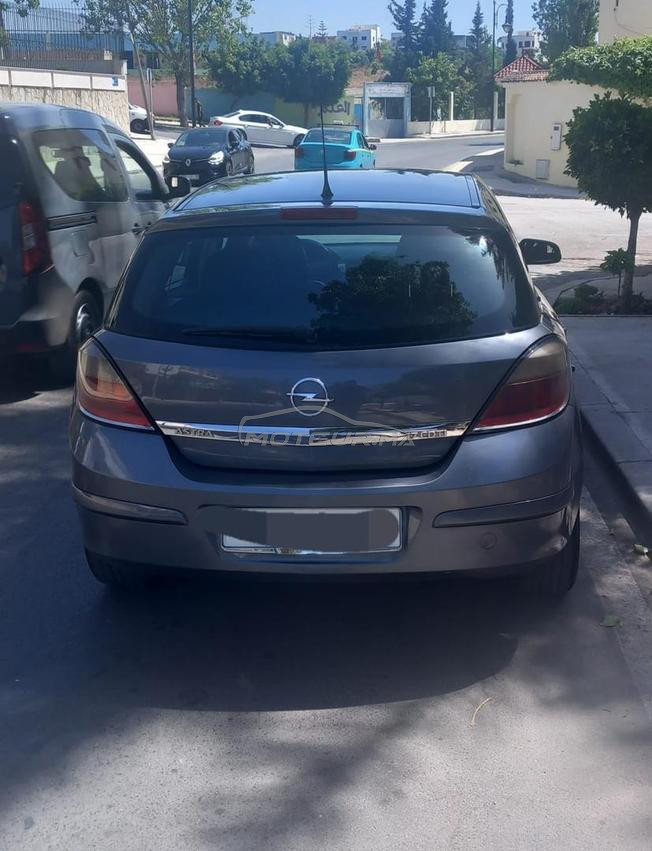 Opel Astra Diesel Manuelle 2005 à Tanger