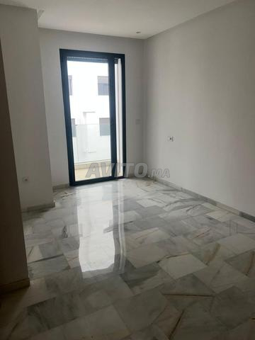 Appartement à louer 82 m² à Casablanca - 2