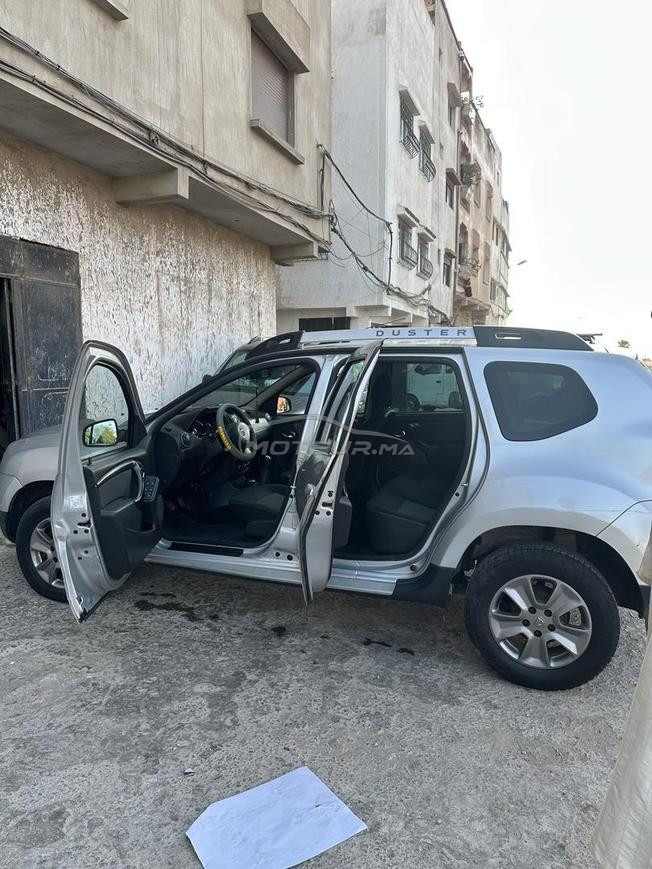 dacia duster 2016