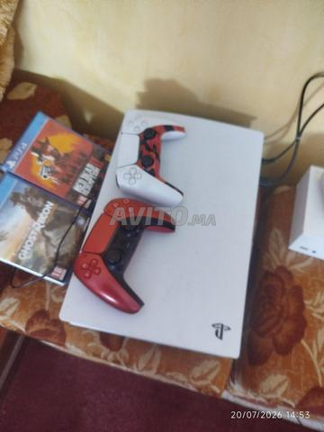 PS 5 très bon état - 2