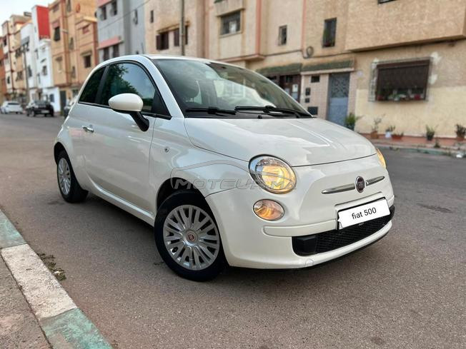 فيات 500 مازال نقيه كل شيء فيها مزيان