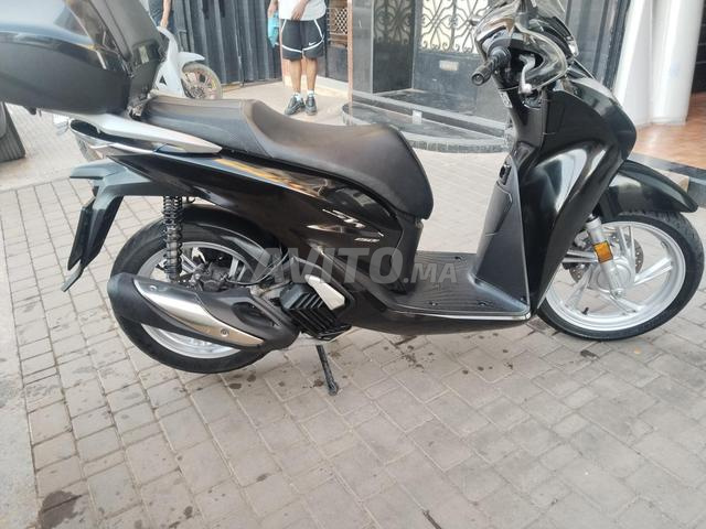هوندا SH 150 - 2