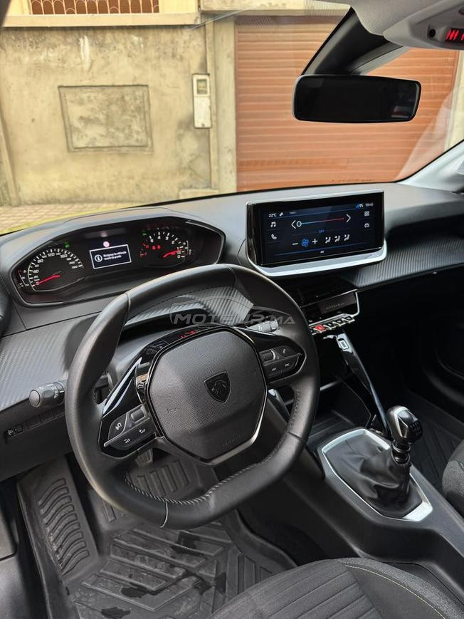 peugeot 208 2024/12