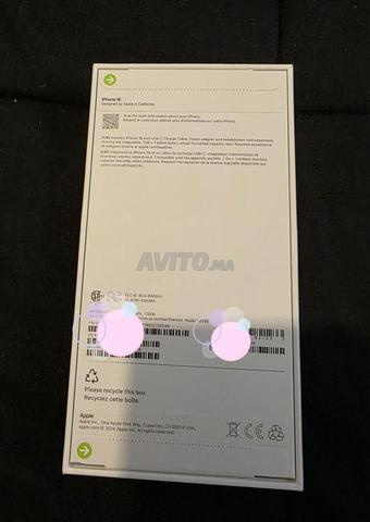 iPhone 16 Neuf noir - 2