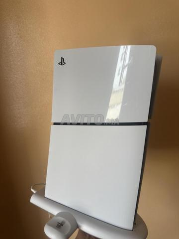 PS5 Slim Disc Très Bon État