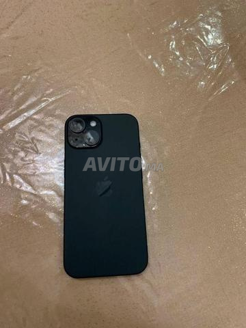 iPhone 15 - 2