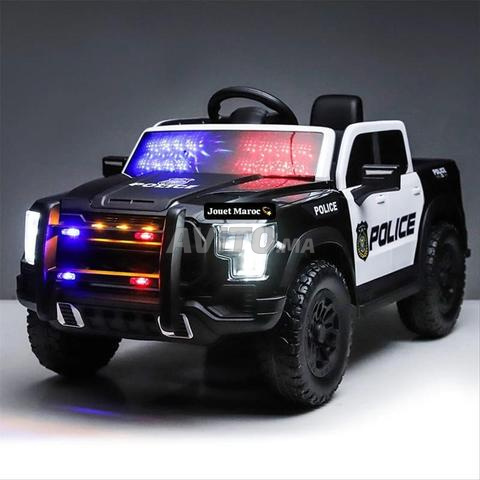 La Voiture FORD POLICE