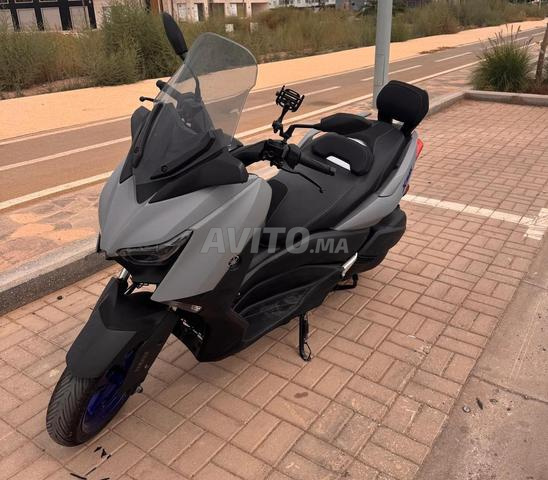 XMAX 300 à Vendre