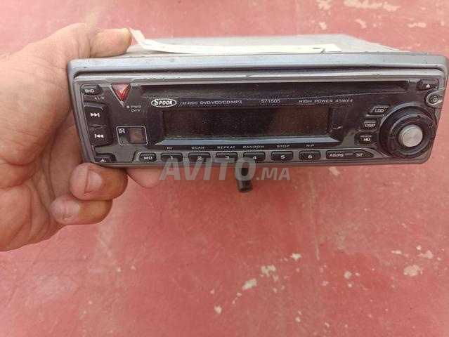 Vente d'une radio pour voiture