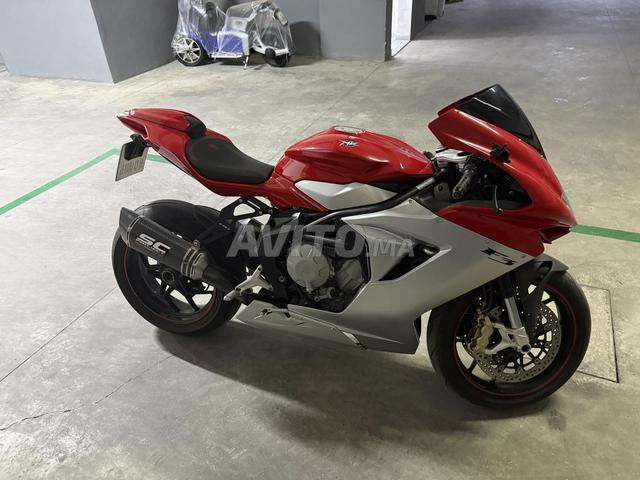 Moto MV Agusta F3 675 / sportive ww Maroc  - 2