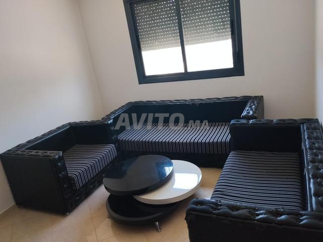 Fauteuils et table - 2